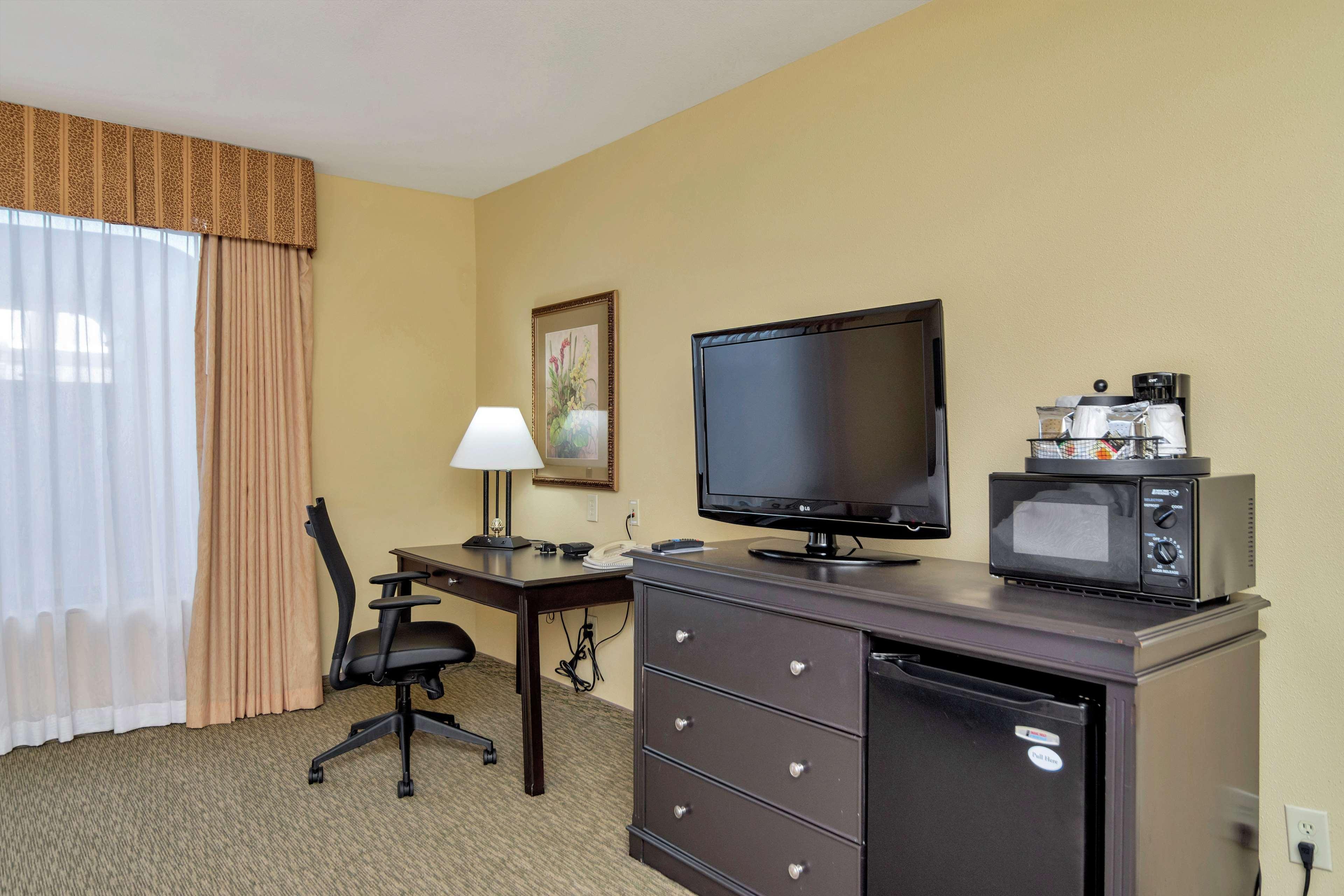 Hampton Inn & Suites Dallas-Dfw Airport Hurst Extérieur photo
