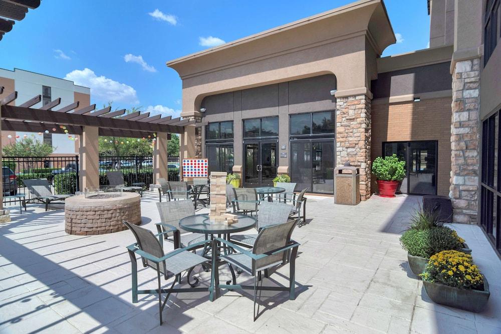 Hampton Inn & Suites Dallas-Dfw Airport Hurst Extérieur photo