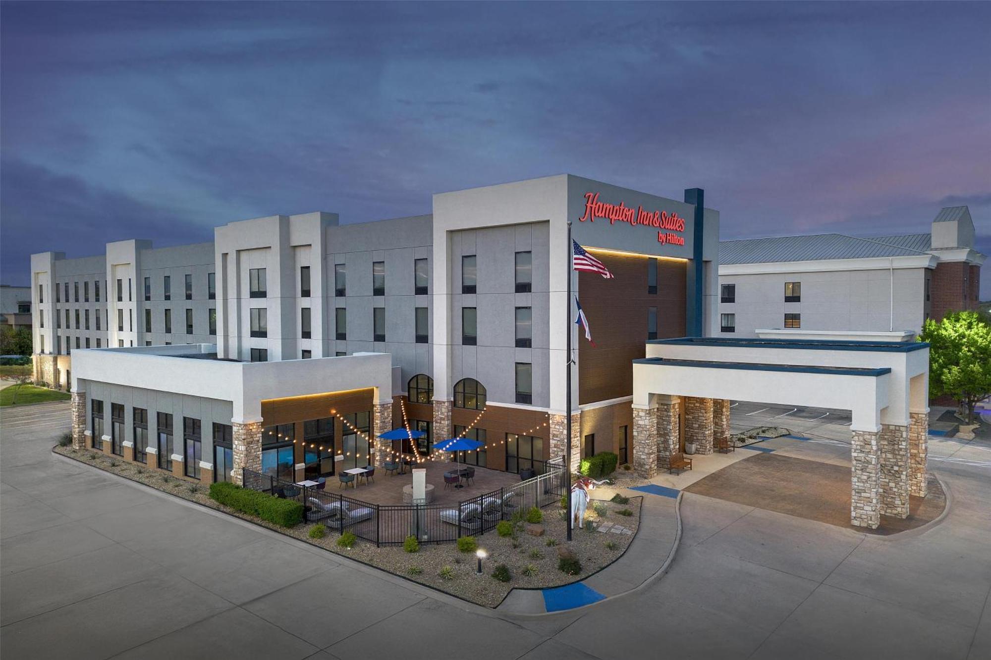 Hampton Inn & Suites Dallas-Dfw Airport Hurst Extérieur photo
